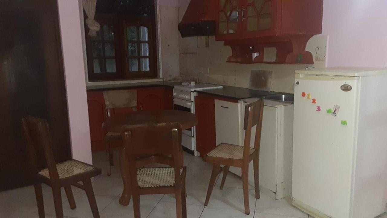 Mount House Hotel Apartment Dikwella Kültér fotó