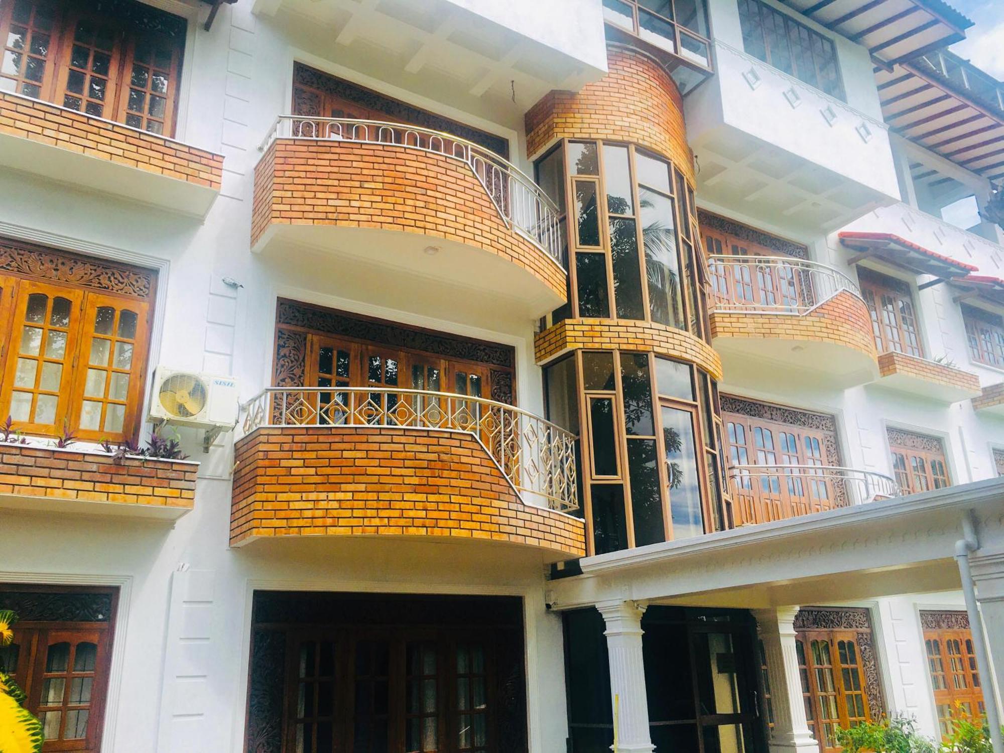 Mount House Hotel Apartment Dikwella Kültér fotó